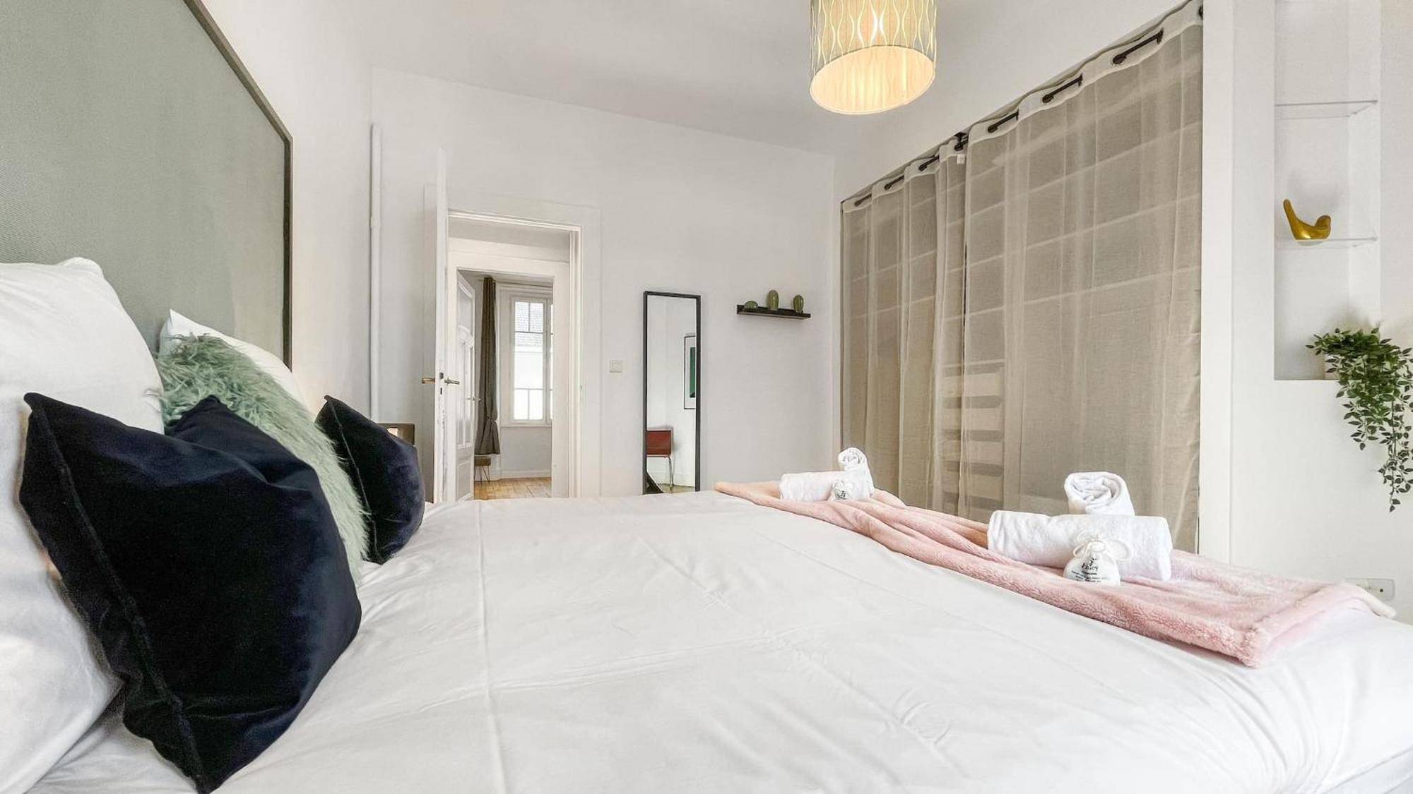 Homey Awesome - Proche Gare Et Tram - Centre-Ville - Balcon Prive - Wifi Gratuit Annemasse Bagian luar foto